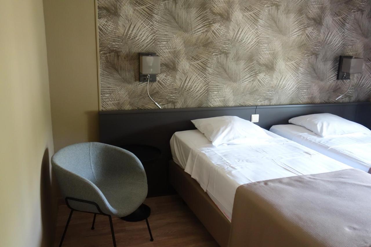 Hotel La Clochette à Celles  Extérieur photo