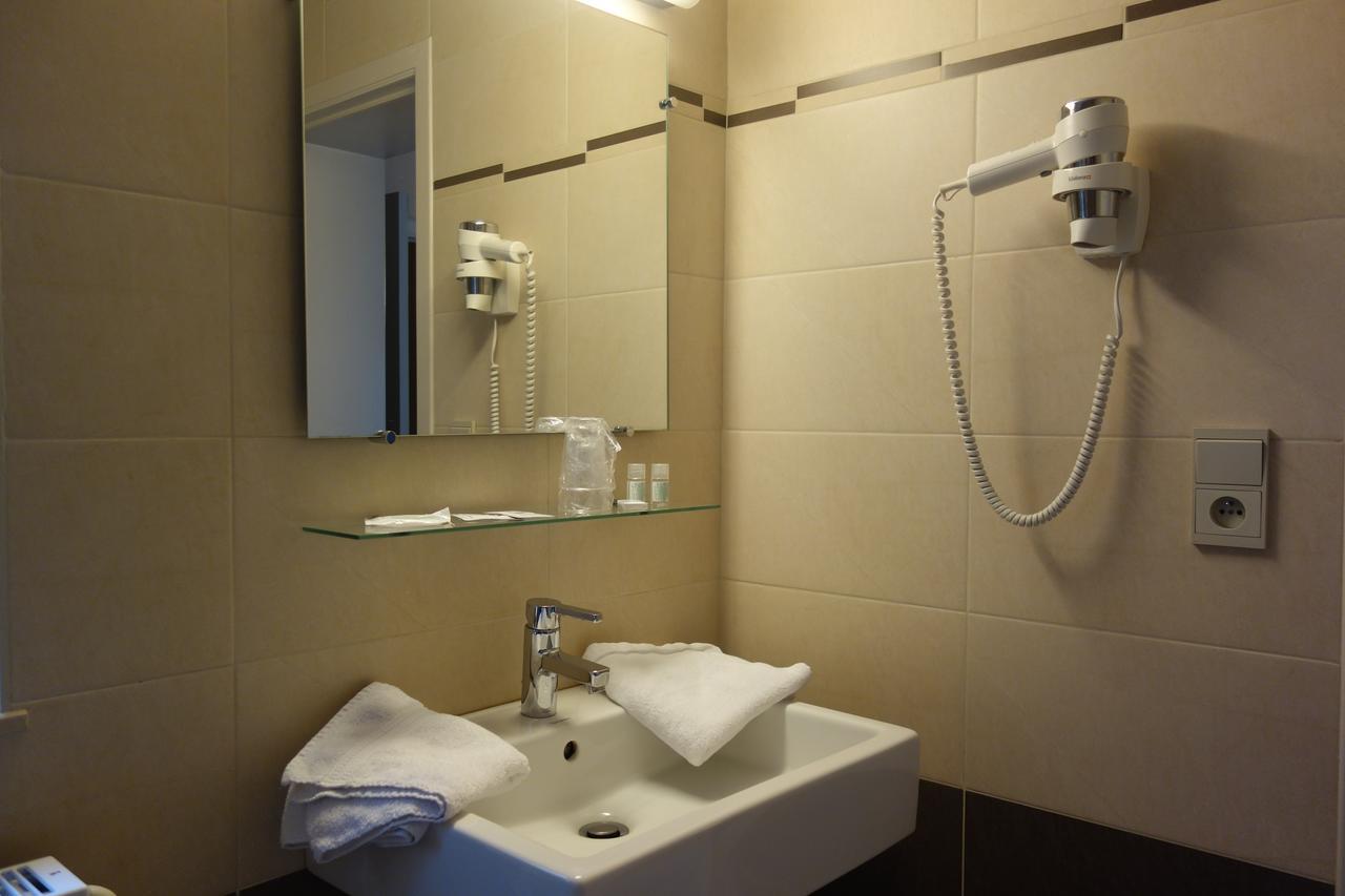Hotel La Clochette à Celles  Extérieur photo